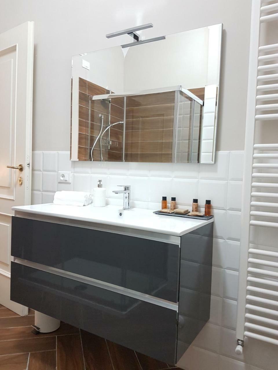 La Dimora Del Falconiere - Luxury Suites Sulmona Exterior foto