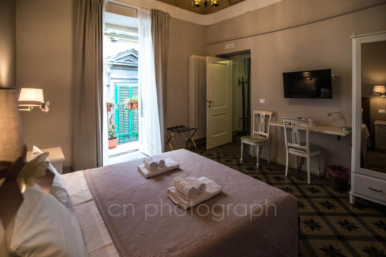 La Dimora Del Falconiere - Luxury Suites Sulmona Exterior foto
